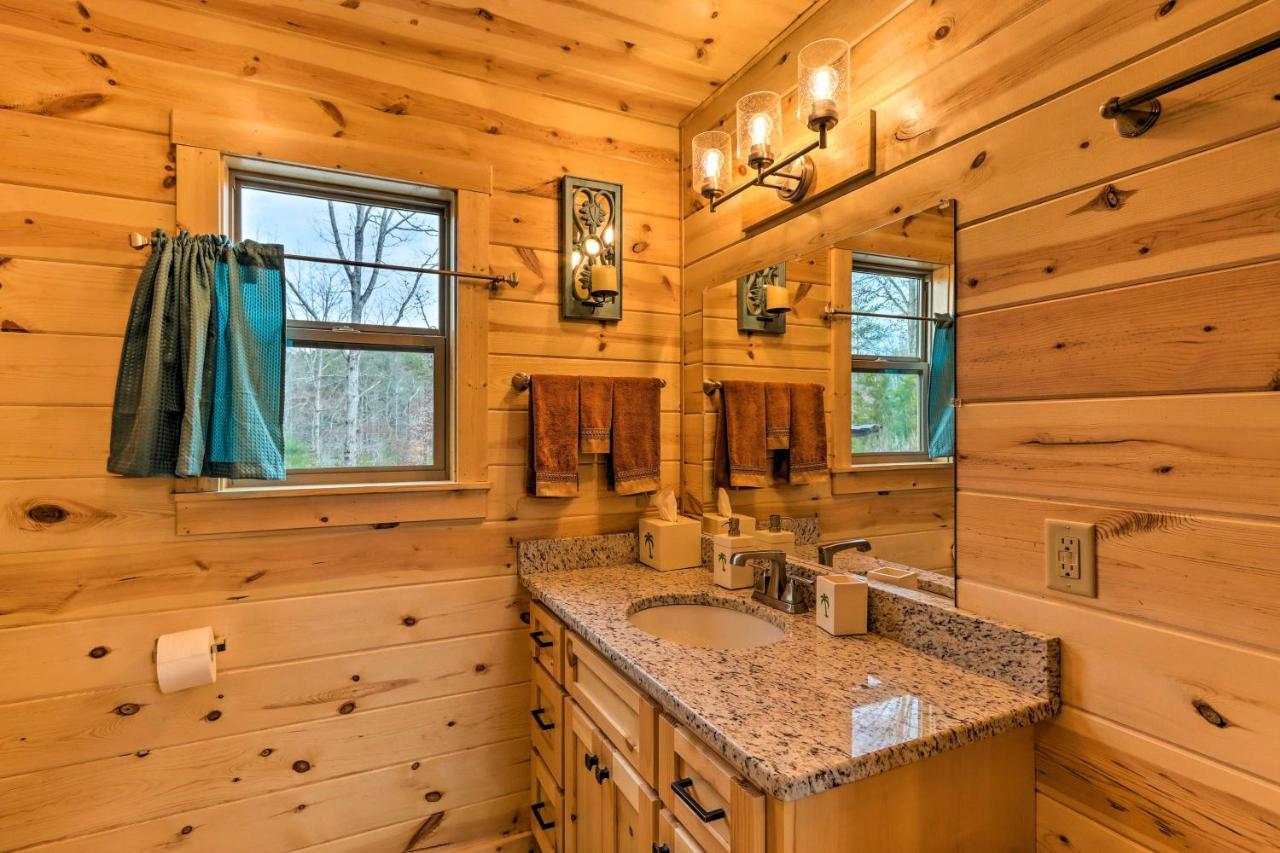 Cozy Mtn Cabin Spacious Deck And Forest Views! Murphy Exterior foto
